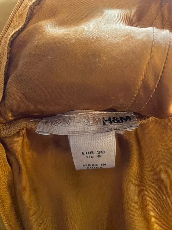 H&M Mustard Ruched Bodice Midi Dress- Size 8 - Picture 9 of 10